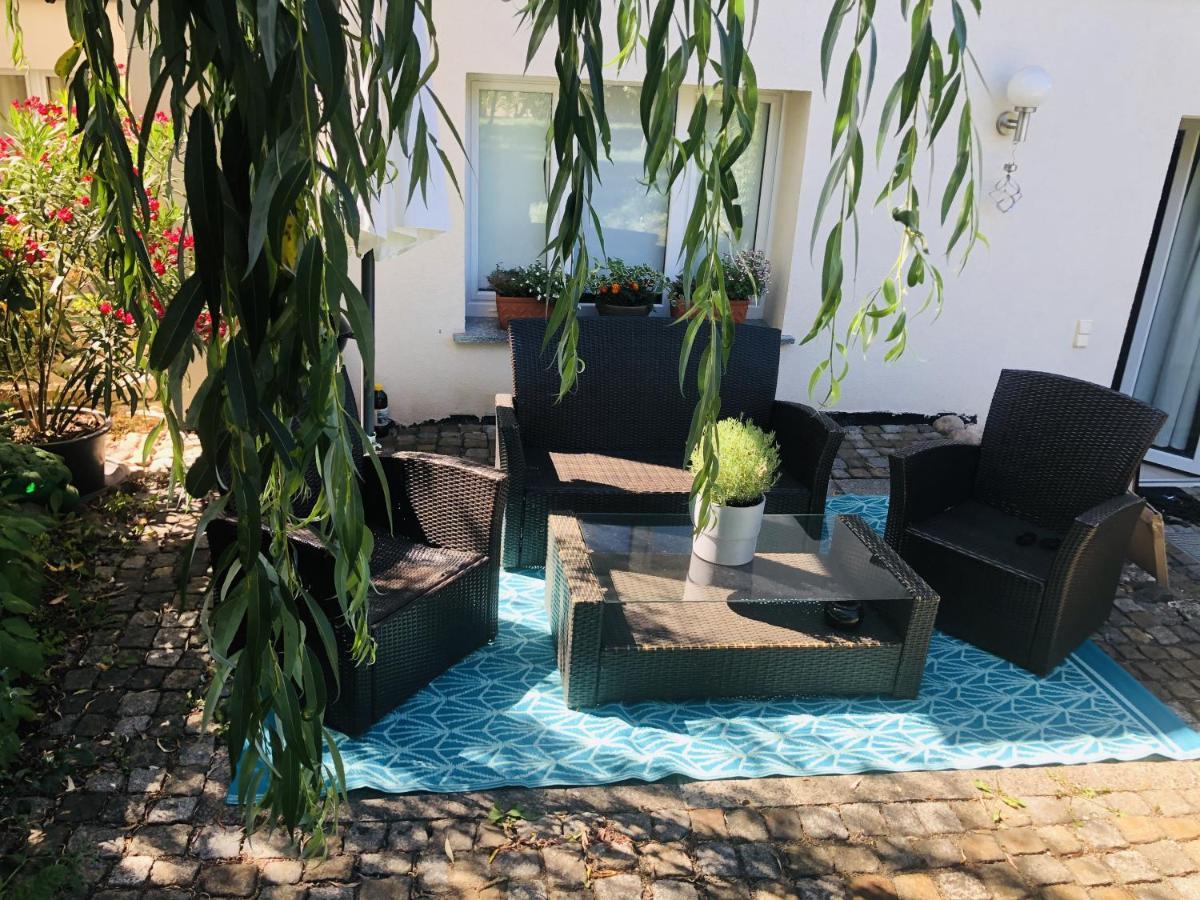 Neu Eingerichtetes Apartment #1 Mit Wlan !Sauna & Hot Tub Zubuchbar! Senftenberg Exterior foto